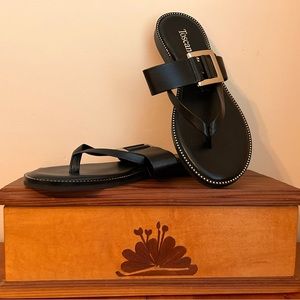 Toscanella Made in Italy sandals!  Never worn!